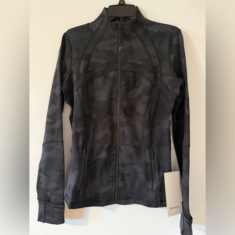 Lululemon Athletica Black Camo Define Jacket Size 10
